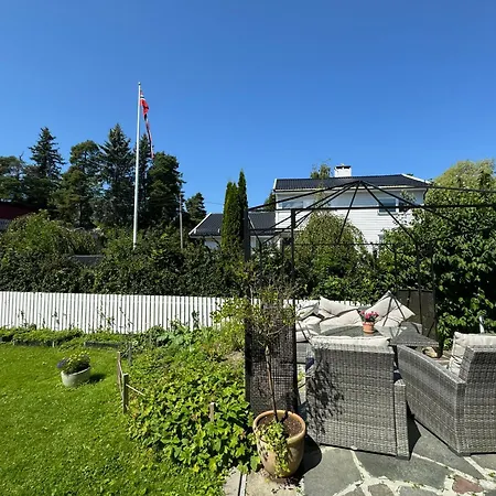 Hus Med Hage Pa - 10 Min Fra Oslo * Стабекк